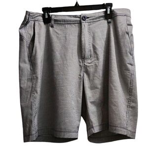 Ascend‎ Mens Size 38 Short Gray Striped Used